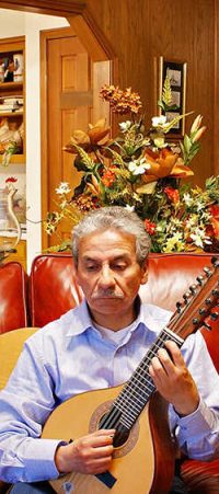 Photograph of Jaime Romero - Trio Tipico Colombiano Album